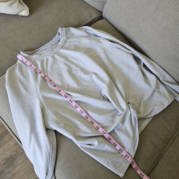 Lululemon Athletica tuck and gather gray pullover sweater top crew neck - Picture 11 of 12